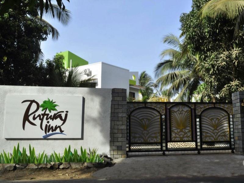 Resort Ruturaj Inn Alibaug Esterno foto